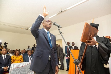 Côte d'Ivoire / Haute autorité pour la bonne gouvernance : le nouveau président Epiphane Zoro Ballo prête serment devant la Cour des comptes   
